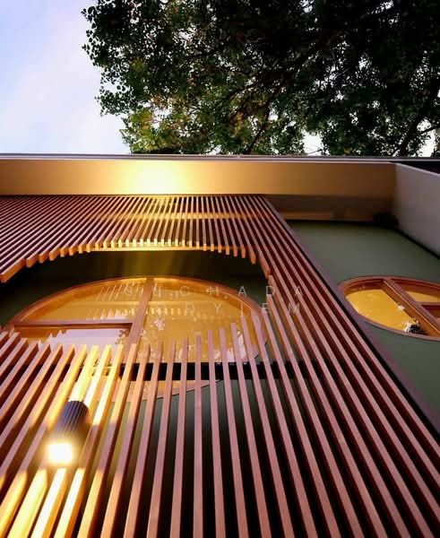 3-BR Townhouse, Bangkok, Phra Kanong Nua, Watthana, Bangkok, 3 Bedrooms, 120 sqm, Townhouse For Sale, by Suchada Yodyiem, 500290355 - DDproperty.com