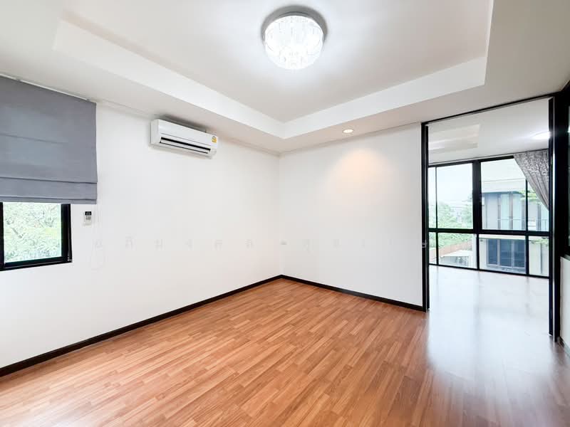 Areeya Tobe Kaset-Nawamintr, Bangkok, Lat Pla Khao Road, Chorake Bua, Lat Phrao, Bangkok, 3 Bedrooms, 220 sqm, Townhouse For Sale, by อภิมงคล สุขเกษม, 500290426 - DDproperty.com