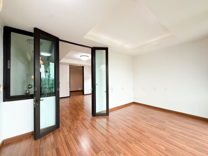 Areeya Tobe Kaset-Nawamintr, Bangkok, Lat Pla Khao Road, Chorake Bua, Lat Phrao, Bangkok, 3 Bedrooms, 220 sqm, Townhouse For Sale, by อภิมงคล สุขเกษม, 500290426 - DDproperty.com