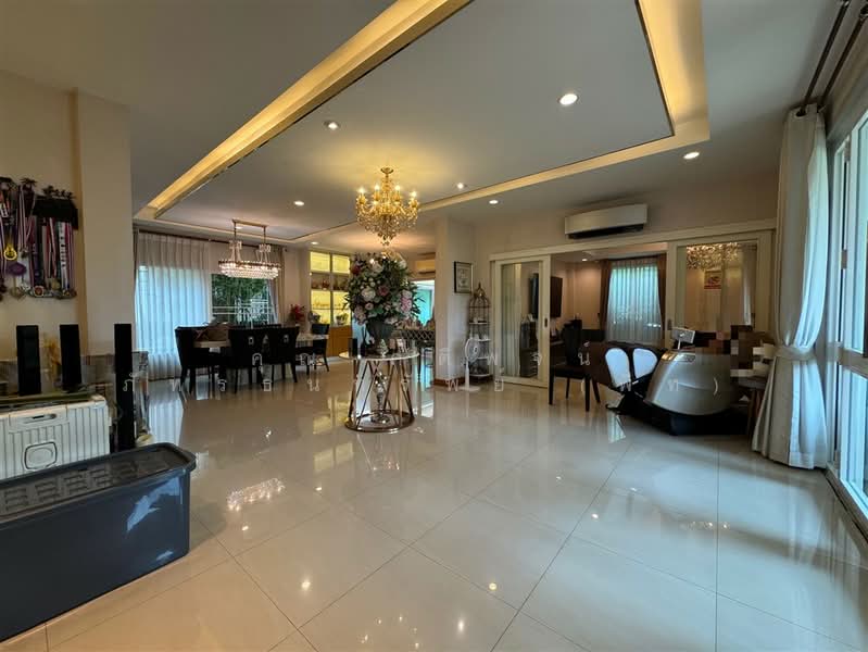 Casa Ville Ramkhamhaeng-Wongwaen, Bangkok, Soi Rat Phatthana (Soi Misteen), Ramkhamhaeng Road, Saphan Sung, Bangkok, 4 Bedrooms, 286 sqm, Single Detached House For Sale, by คุณ คติพจน์ ภัทรธนทรัพย์ (พีท), 500290435 - DDproperty.com