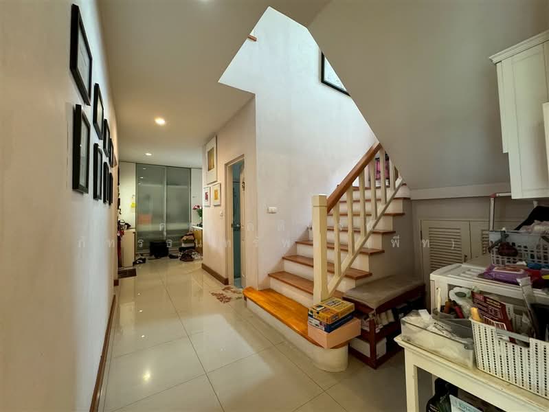Casa Ville Ramkhamhaeng-Wongwaen, Bangkok, Soi Rat Phatthana (Soi Misteen), Ramkhamhaeng Road, Saphan Sung, Bangkok, 4 Bedrooms, 286 sqm, Single Detached House For Sale, by คุณ คติพจน์ ภัทรธนทรัพย์ (พีท), 500290435 - DDproperty.com