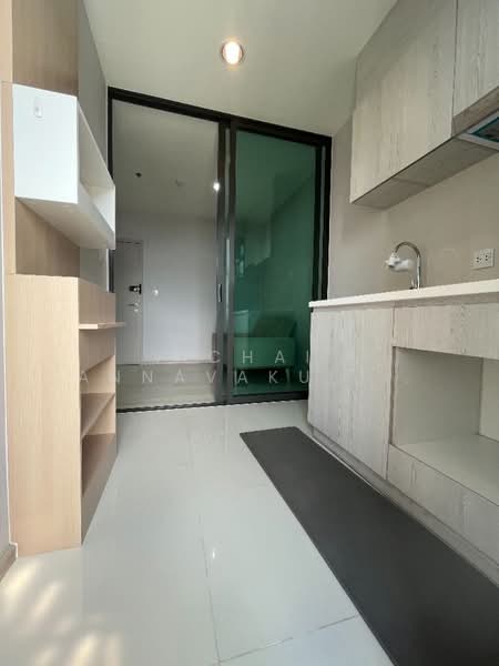 Life Pinklao, Bangkok, Boromarajonani Road, Bang Bamru, Bang Phlat, Bangkok, 1 Bedroom, 30 sqm, Condo For Rent, by Vichai  Annavakulthorn, 500290487 - DDproperty.com