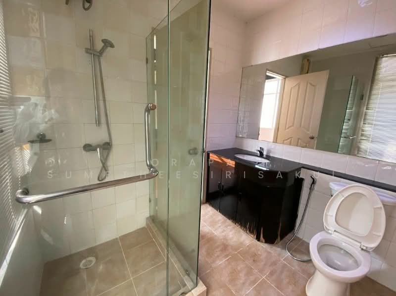 Baan Klang Krung Thonglor, Bangkok, 55 Soi Sukhumvit 55, Khlong Tan Nua, Watthana, Bangkok, 4 Bedrooms, 350 sqm, Townhouse For Sale, by Orapa Sumetheesirisakul, 500290507 - DDproperty.com