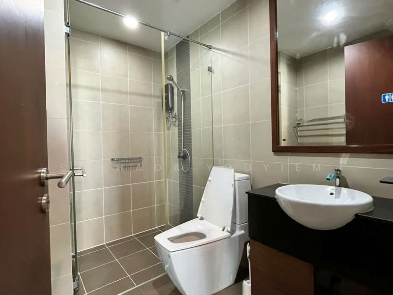 Click Condo Sukhumvit 65, Bangkok, 101 Soi Sukhumvit 65 Sukhumvit Road, Phra Kanong Nua, Watthana, Bangkok, 3 Bedrooms, 123 sqm, Condo For Sale, by Suchada Yodyiem, 500290509 - DDproperty.com