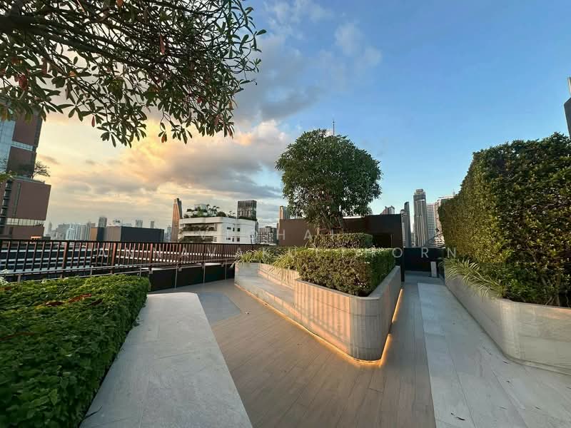 IDEO Mobi Sukhumvit 40, Bangkok, Soi Sukhumvit 40, Phra Kanong, Khlong Toei, Bangkok, 1 Bedroom, 34 sqm, Condo For Rent, by Vichai  Annavakulthorn, 500290510 - DDproperty.com