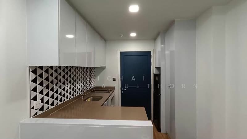 Maestro 01 Sathorn-Yenakat, Bangkok, 14 Yen Akat Road, Thung Maha Mek, Sathon, Bangkok, 1 Bedroom, 34 sqm, Condo For Rent, by Vichai  Annavakulthorn, 500290595 - DDproperty.com