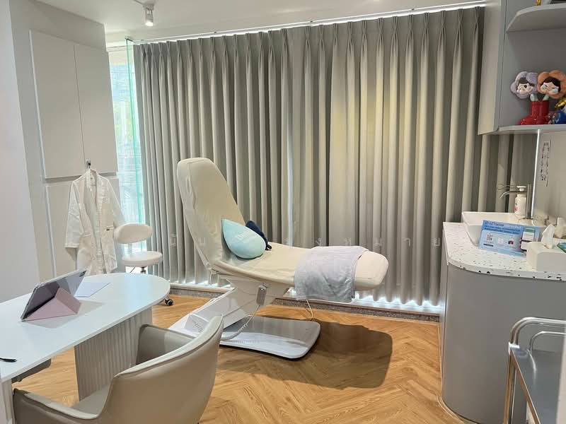 Clinic for Takeover in Thonglor Main Road 5 Minutes Drive form BTS, กรุงเทพ, คลองตันเหนือ, วัฒนา, กรุงเทพ, 131 ตร.ม., พื้นที่ขายของ ขาย, โดย ชุตินันท์ มุ่งหมาย, 500290600 - DDproperty.com