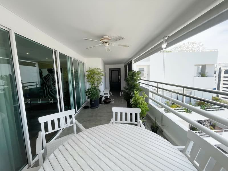 Regent On The Park 3, Bangkok, 185 Soi Sukhumvit 39 Sukhumvit Road, Khlong Tan Nua, Watthana, Bangkok, 3 Bedrooms, 252 sqm, Condo For Sale, by Pemika Aukkaraleekul, 500290667 - DDproperty.com