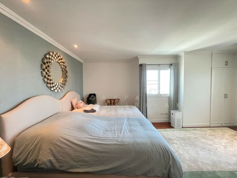 Regent On The Park 3, Bangkok, 185 Soi Sukhumvit 39 Sukhumvit Road, Khlong Tan Nua, Watthana, Bangkok, 3 Bedrooms, 252 sqm, Condo For Sale, by Pemika Aukkaraleekul, 500290667 - DDproperty.com