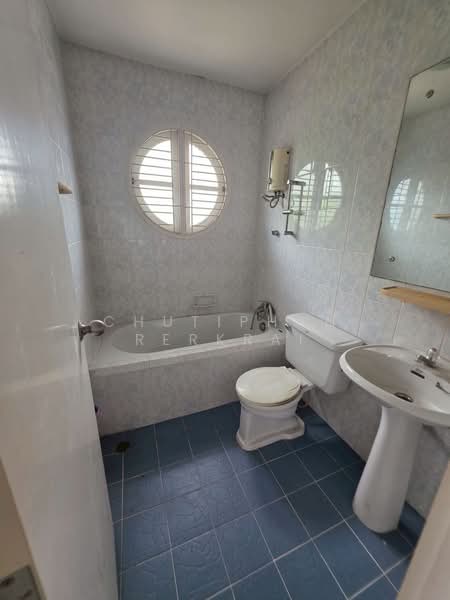 For Sale - Chaiyaphruek Butsarin Khlong 2, Pathum Thani