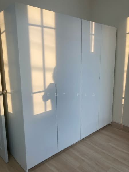 Townhome for rent, fully furnished, ready to move in, GoldenTown Sukhumvit-Lasalle (SPSAD3973), Samut Prakan, Samrong Nua, Muang Samut Prakarn, Samut Prakan, 3 Bedrooms, 96 sqm, Townhouse For Rent, by Agent Pla, 500290726 - DDproperty.com