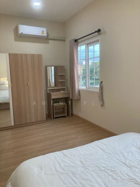 Townhome for rent, fully furnished, ready to move in, GoldenTown Sukhumvit-Lasalle (SPSAD3973), Samut Prakan, Samrong Nua, Muang Samut Prakarn, Samut Prakan, 3 Bedrooms, 96 sqm, Townhouse For Rent, by Agent Pla, 500290726 - DDproperty.com