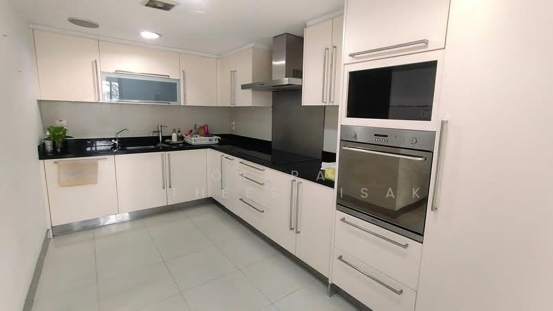 Somkid Gardens, Bangkok, Ploenchit, Lumphini, Pathum Wan, Bangkok, 3 Bedrooms, 437 sqm, Condo For Sale, by Orapa Sumetheesirisakul, 500290856 - DDproperty.com