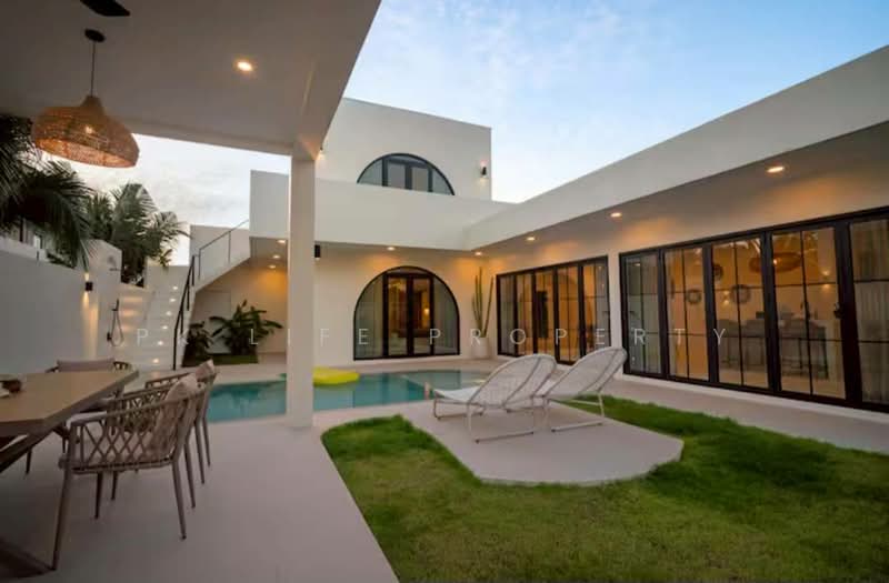 2R1085 Pool villa for rent 4 bedroom 4 bathroom 225,000/month at cherngtalay have fully furnished, phuket, Choeng Thale, Thalang, Phuket, 4 Bedrooms, 400 sqm, Villa For Rent, by PK LIFE Property, 500290860 - DDproperty.com