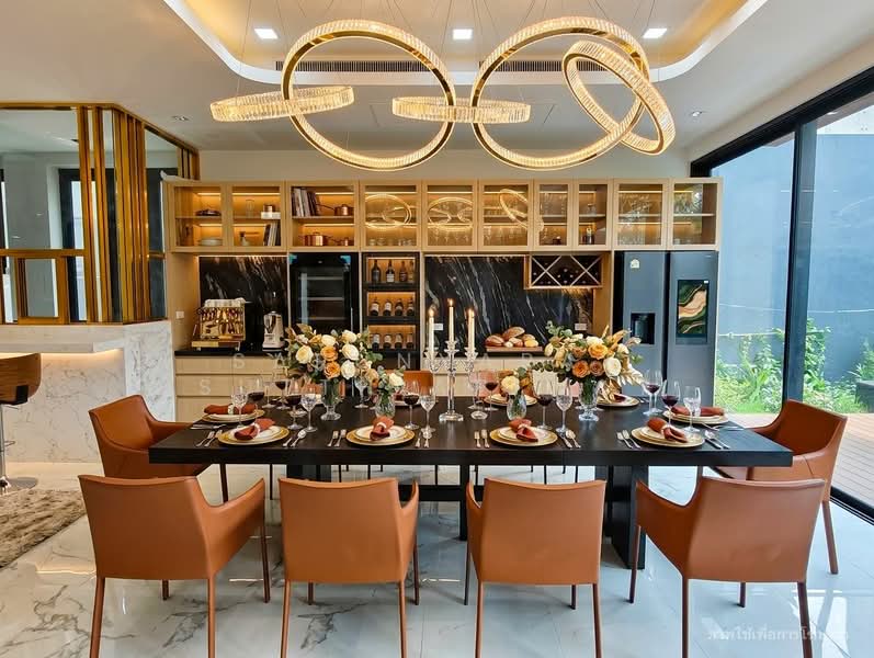 undefined, Bangkok, Phlapphla, Wang Thonglang, Bangkok, 4 Bedrooms, 825 sqm, Single Detached House For Sale, by Sarunyarat Sutthiapiwat, 500290868 - DDproperty.com