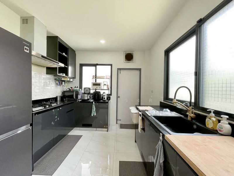 The City Sukhumvit-Onnut, Bangkok, 588/2 Soi On Nut 70/1, Prawet, Prawet, Bangkok, 4 Bedrooms, 300 sqm, Single Detached House For Rent, by ณปภัช ธวงค์ไพ, 500290876 - DDproperty.com