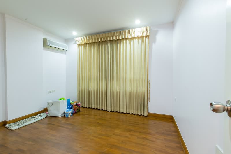 Baan Siri Sathorn Suanplu : บ้านสิริสาทร สวนพลู, กรุงเทพ, 33 นางลิ้นจี่ 4, ทุ่งมหาเมฆ, สาทร, กรุงเทพ, 77 ตร.ม., คอนโด ขาย, โดย Kanrutai Dawruang, 500290889 - DDproperty.com