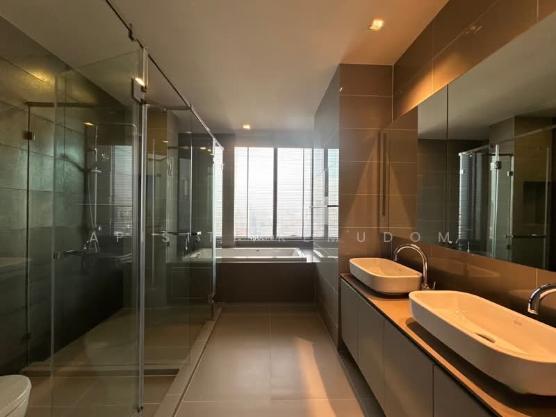 M Silom, Bangkok, 26 Narathiwas Ratchanakarin Road, Suriyawong, Bang Rak, Bangkok, 3 Bedrooms, 166 sqm, Condo For Rent, by Apisit Premudom, 500290910 - DDproperty.com