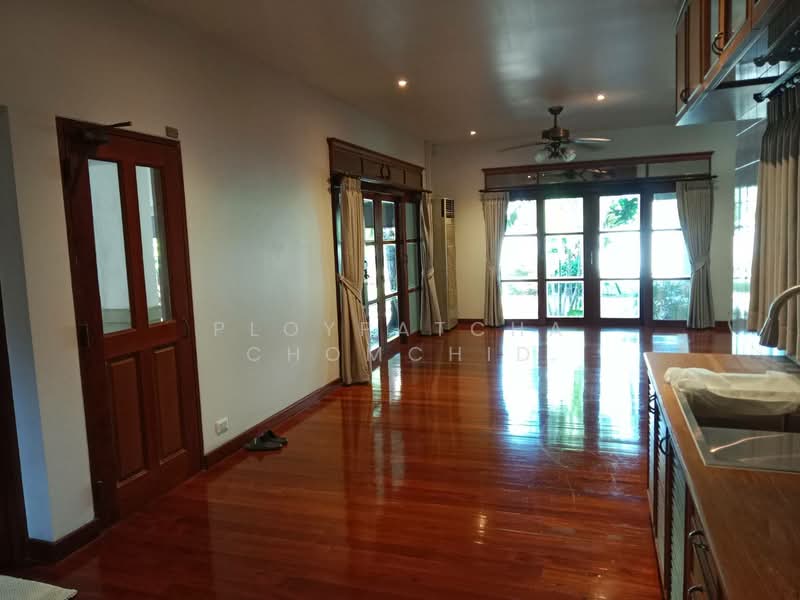 3-BR House, Nonthaburi, Khlong Khoi, Pak Kret, Nonthaburi, 3 Bedrooms, 1,000 sqm, Single Detached House For Rent, by Ploypatcha Chomchid, 500290915 - DDproperty.com