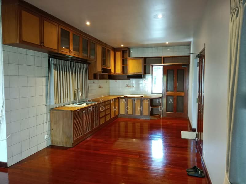 3-BR House, Nonthaburi, Khlong Khoi, Pak Kret, Nonthaburi, 3 Bedrooms, 1,000 sqm, Single Detached House For Rent, by Ploypatcha Chomchid, 500290915 - DDproperty.com