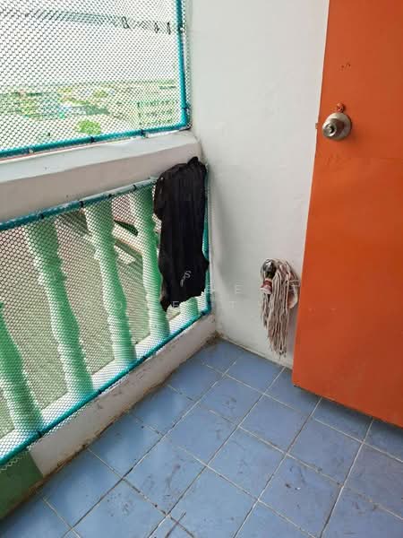 For Sale - รุ่งรุ่งคอนโดมิเนียม รามคำแหง 164, Bangkok
