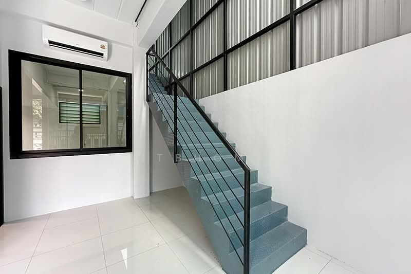 ขาย-ให้เช่า 30,000/เดือน ทาวน์โฮม 3 ชั้น พร้อมโกดังในตัว ทำเล ราชพฤกษ์ – 345 ใกล้แยกบางบัวทอง, นนทบุรี, คลองข่อย, ปากเกร็ด, นนทบุรี, 200 ตร.ม., ทาวน์เฮ้าส์ ขาย, โดย NTBHOME, 500290950 - DDproperty.com
