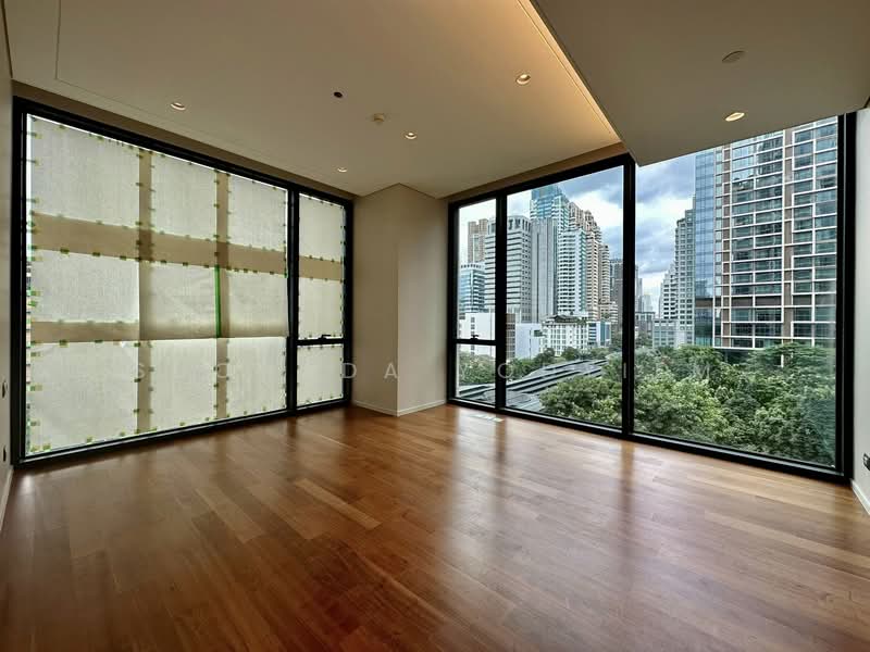 The Residences at Sindhorn Kempinski : เดอะ เรสซิเดนซ์ แอท สินธร เคมปินสกี้, กรุงเทพ, 88 ซอยต้นสน ถนน สารสิน, ลุมพินี, ปทุมวัน, กรุงเทพ, 158 ตร.ม., คอนโด ขาย, โดย Suchada Yodyiem, 500291010 - DDproperty.com