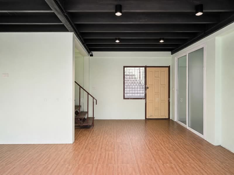 For Sale - Rattanakosin 200 Years Village : หมู่บ้านรัตนโกสินทร์ 200 ปี, Pathum Thani
