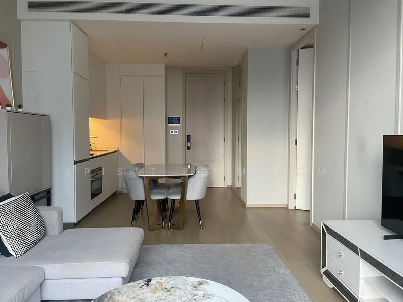 The Strand Thonglor, Bangkok, 36 Soi Sukhumvit 55, Khlong Tan Nua, Watthana, Bangkok, 1 Bedroom, 55 sqm, Condo For Rent, by Apisit Premudom, 500291101 - DDproperty.com