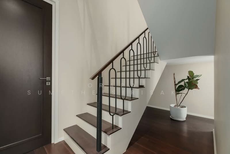 The Diplomat 39, Bangkok, 18 Soi Sukhumvit 39, Sukhumvit Road, Khlong Tan Nua, Watthana, Bangkok, 3 Bedrooms, 164 sqm, Condo For Sale, by Orapa Sumetheesirisakul, 500291103 - DDproperty.com