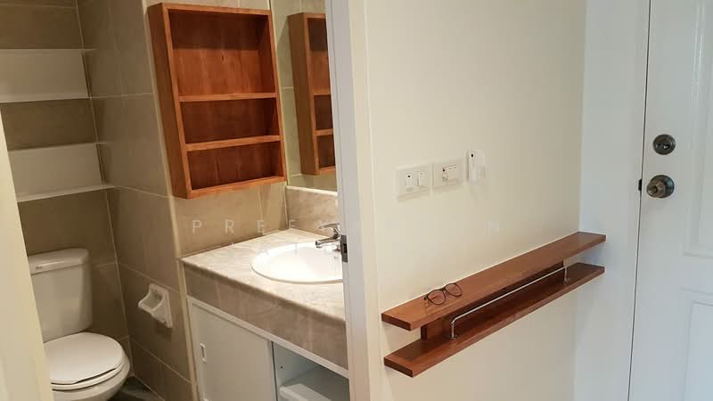 Silom Terrace Condominium, Bangkok, Silom, Silom, Bang Rak, Bangkok, 1 Bedroom, 35 sqm, Condo For Sale, by Preeyapohn Jatuchai, 500291128 - DDproperty.com
