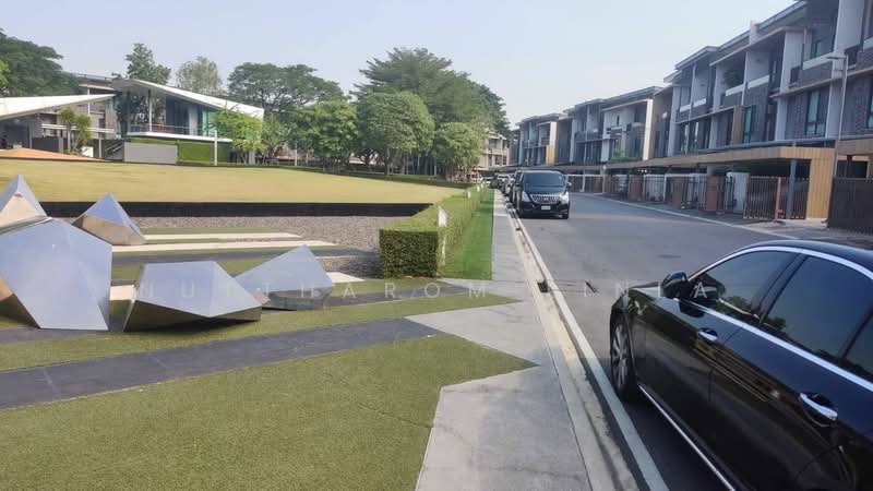 3-BR Townhouse, Bangkok, Lat Phrao, Lat Phrao, Bangkok, 3 Bedrooms, 190 sqm, Townhouse For Sale, by Nuttharom Linla, 500291205 - DDproperty.com
