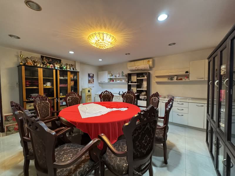 Thawatphong Village, Bangkok, Bang Bon Road, Bang Bon, Bang Bon, Bangkok, 4 Bedrooms, 350 sqm, Single Detached House For Rent, by Bing Chun Huang, 500291215 - DDproperty.com