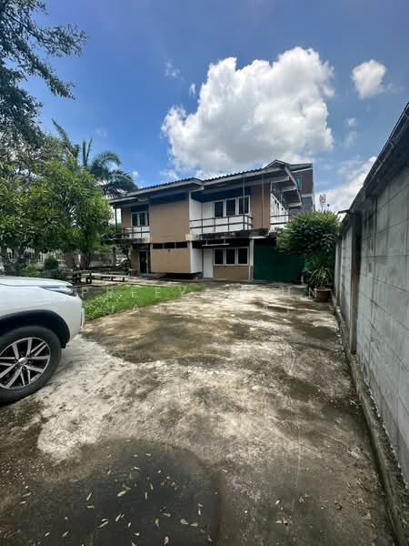 5-BR House, Bangkok, Bang Chak, Phra Khanong, Bangkok, 5 Bedrooms, 732 sqm, Single Detached House For Sale, by Preeyapohn Jatuchai, 500291239 - DDproperty.com