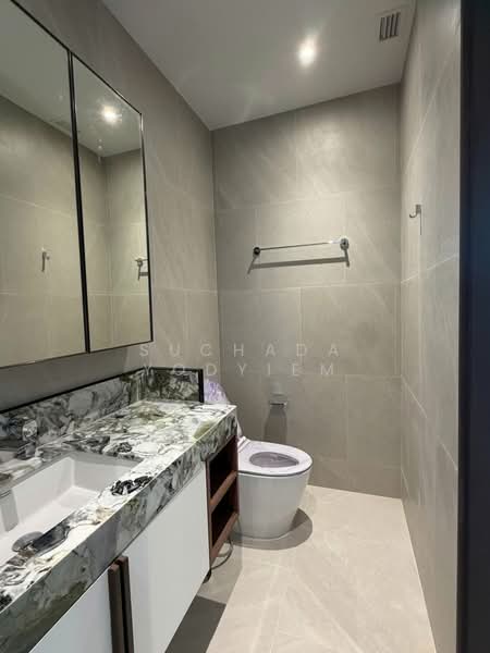 ROMM Convent, Bangkok, 42 Convent Road, Silom, Bang Rak, Bangkok, 1 Bedroom, 35 sqm, Condo For Sale, by Suchada Yodyiem, 500291255 - DDproperty.com
