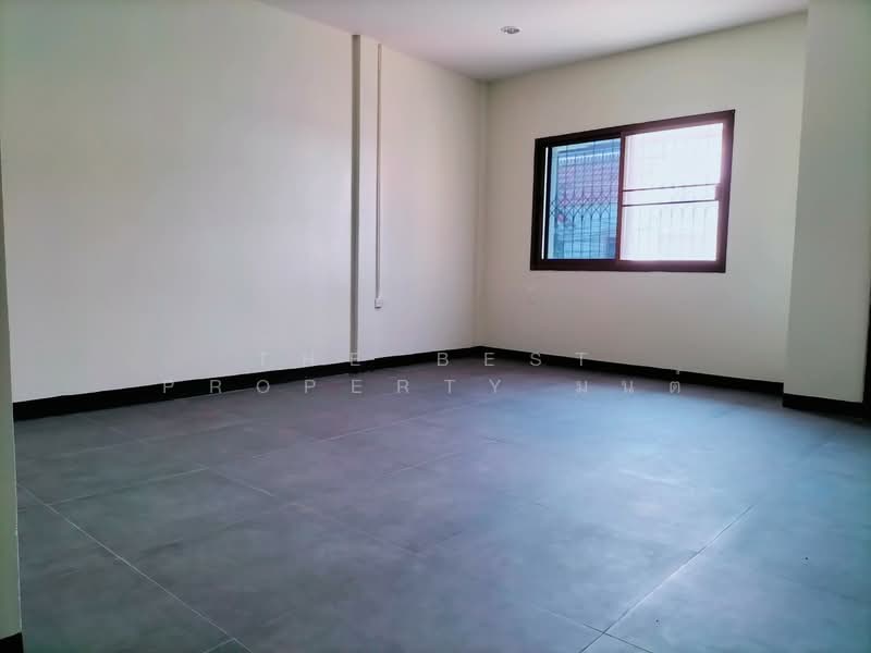 ทาวน์เฮ้าส์พระโขนง กรุงเทพมหานคร, Bangkok, Bang Chak, Phra Khanong, Bangkok, 2 Bedrooms, 120 sqm, Townhouse For Sale, by The Best Property มนต์, 500291301 - DDproperty.com