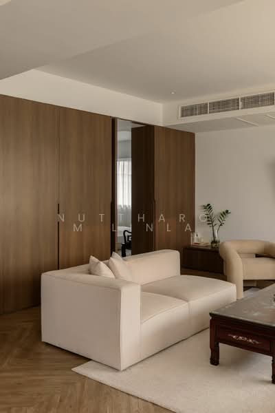Newton Tower, Bangkok, Soi Sukhumvit 6, Khlong Toei, Khlong Toei, Bangkok, 2 Bedrooms, 188 sqm, Condo For Sale, by Nuttharom Linla, 500291310 - DDproperty.com