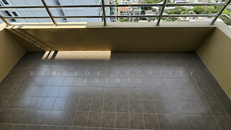 Baan Jamjuree, Bangkok, 42 Soi Sukhumvit 39, Khlong Tan Nua, Watthana, Bangkok, 2 Bedrooms, 145 sqm, Condo For Rent, by BANGKOK PROPERTY AGENTS, 500291375 - DDproperty.com