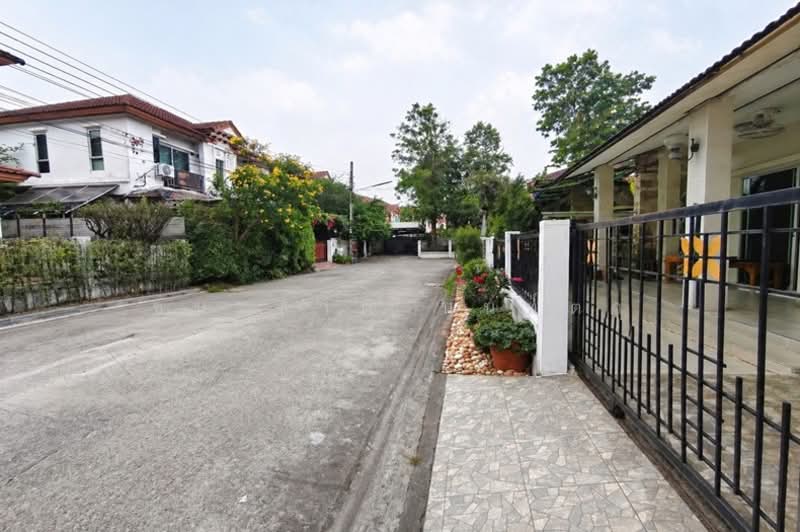 The Privacy Prime Place Rattanathibet-Bangyai, Nonthaburi, Bang Rak Pattana, Bang Bua Thong, Nonthaburi, 4 Bedrooms, 150 sqm, Semi-Detached House (Twin House) For Sale, by ชนะชาติ นนท์ตา, 500291376 - DDproperty.com