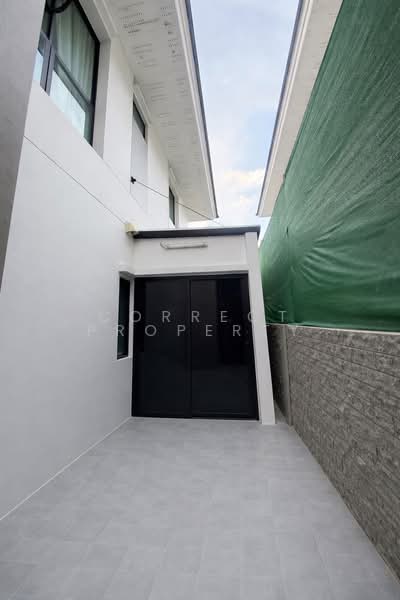 Prinn Sathorn-Ratchaphruek, Bangkok, Ratchaphruek Road, Bang Chak, Phasi Charoen, Bangkok, 4 Bedrooms, 400 sqm, Single Detached House For Rent, by Correct Property, 500291393 - DDproperty.com