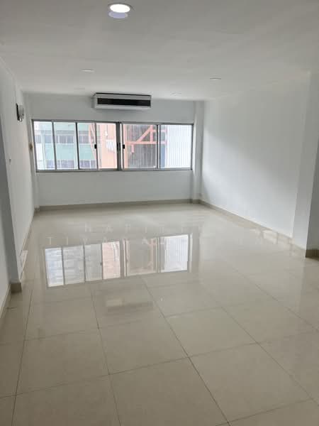 New Phetchaburi Road, Bang Kapi Subdistrict, Bangkok, เพชรบุรีตัดใหม่, Bang Kapi, Huai Khwang, Bangkok, , 336 sqm, Shophouse For Rent, by Napittha Tiyapanitkun, 500291436 - DDproperty.com