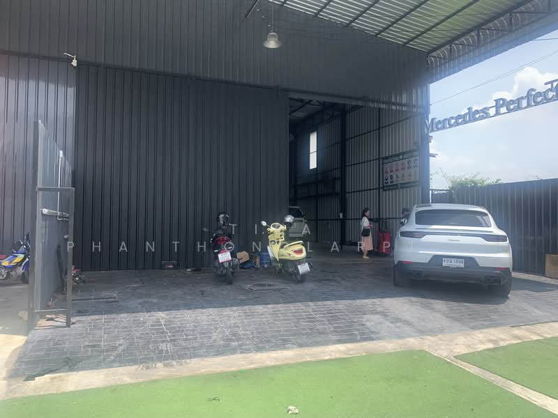 Rent the Ramintra warehouse with offices near the motorway, near the MRT., Bangkok, Khan Na Yao, Khan Na Yao, Bangkok, , 400 sqm, Warehouse/Factory For Rent, by Tida phanthonglarptawee, 500291446 - DDproperty.com