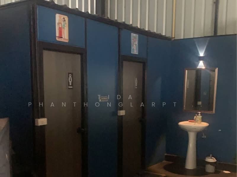 Rent the Ramintra warehouse with offices near the motorway, near the MRT., Bangkok, Khan Na Yao, Khan Na Yao, Bangkok, , 400 sqm, Warehouse/Factory For Rent, by Tida phanthonglarptawee, 500291446 - DDproperty.com