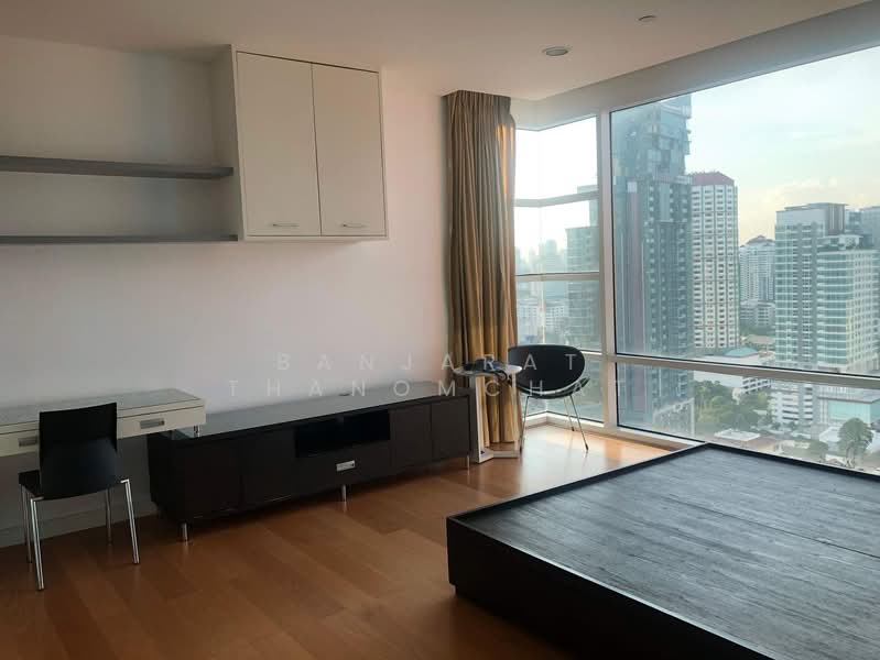 Fullerton Sukhumvit, Bangkok, Sukhumvit Road, Khlong Tan Nua, Watthana, Bangkok, 3 Bedrooms, 132 sqm, Condo For Rent, by Banjarat Thanomchat, 500291448 - DDproperty.com