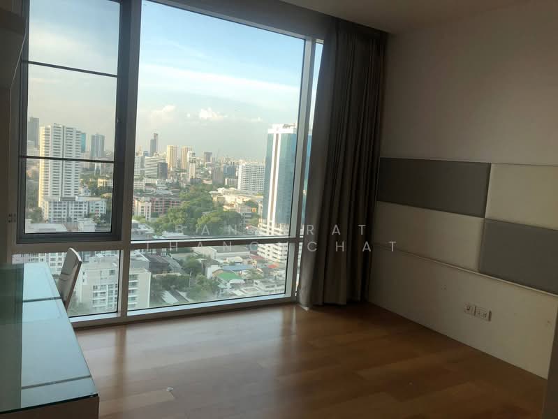 Fullerton Sukhumvit, Bangkok, Sukhumvit Road, Khlong Tan Nua, Watthana, Bangkok, 3 Bedrooms, 132 sqm, Condo For Rent, by Banjarat Thanomchat, 500291448 - DDproperty.com