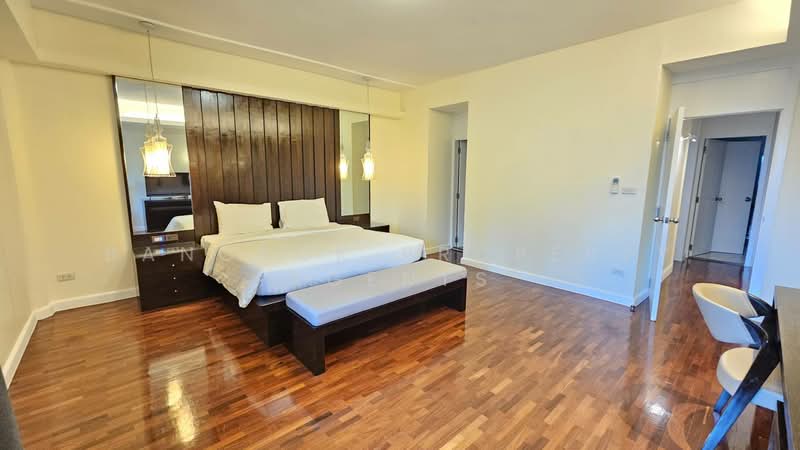 Krystal Court, Bangkok, 23 Soi Sukhumvit 7, Khlongtoei Nua, Watthana, Bangkok, 2 Bedrooms, 166 sqm, Condo For Rent, by BANGKOK PROPERTY AGENTS, 500291459 - DDproperty.com