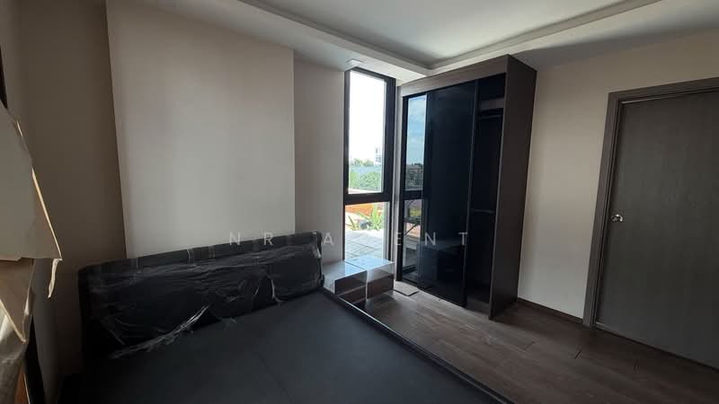 The Remarkable Soonvijai 2, Bangkok, Soi Petchburi 47 Intersection 2, Phetchaburi Road, Bang Kapi, Huai Khwang, Bangkok, 1 Bedroom, 34 sqm, Condo For Sale, by NR AGENT, 500291501 - DDproperty.com