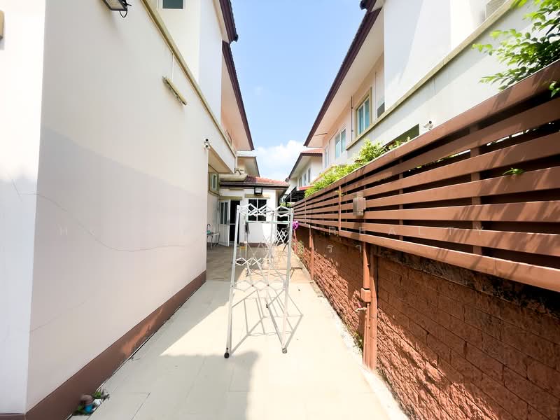 For Sale - Laddarom Watcharapol-Rattanakosin, Bangkok