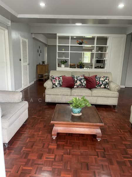 Mukda Mansion, Bangkok, 21 Soi Sukhumvit 43, Khlong Tan Nua, Watthana, Bangkok, 3 Bedrooms, 152 sqm, Apartment For Rent, by Napat Thamakulangkul, 500291546 - DDproperty.com
