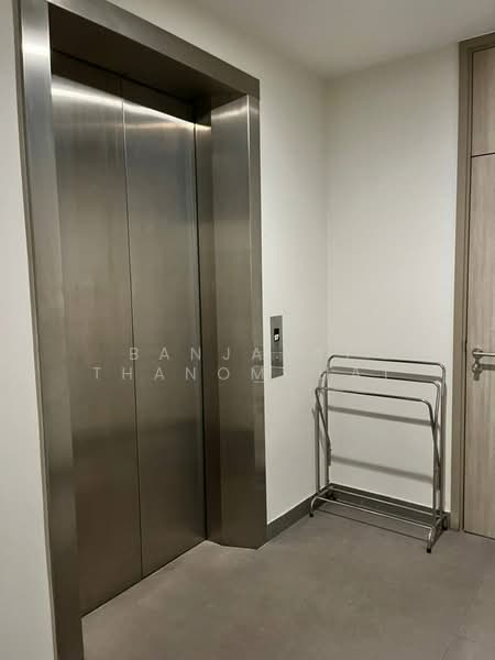 Noble Ploenchit : โนเบิล เพลินจิต, กรุงเทพ, 1035 ถนนเพลินจิต, ลุมพินี, ปทุมวัน, กรุงเทพ, 49 ตร.ม., คอนโด ขาย, โดย Banjarat Thanomchat, 500291547 - DDproperty.com